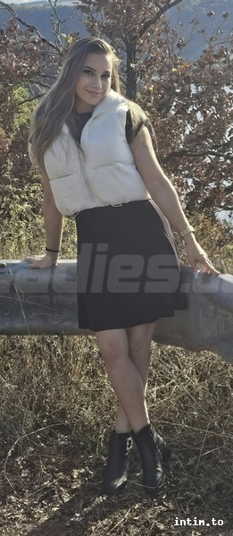 Cover Alina