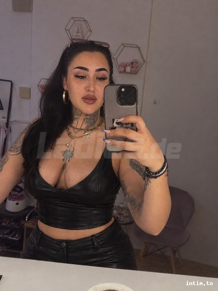 Cover Leyla
