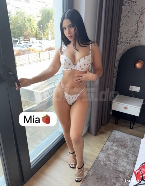 Mia