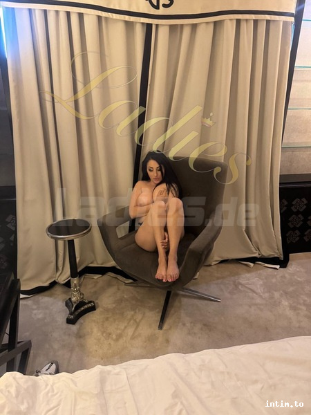 Cover Nicole