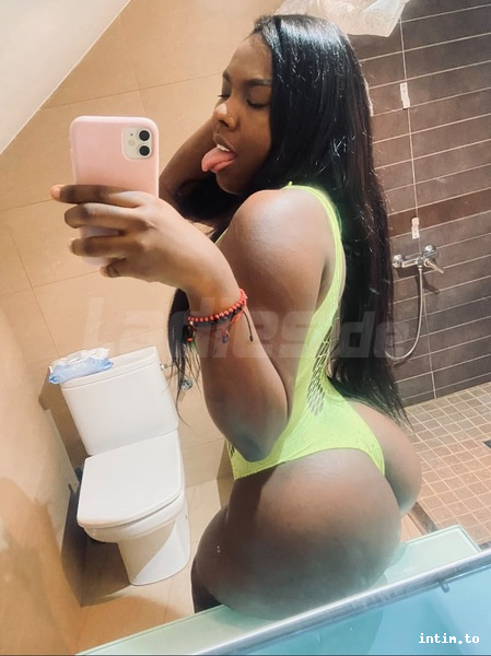 Zoe