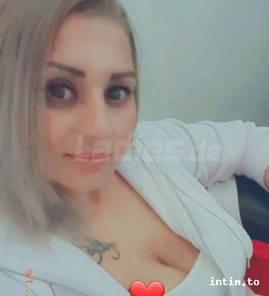 Monika aus Kassel