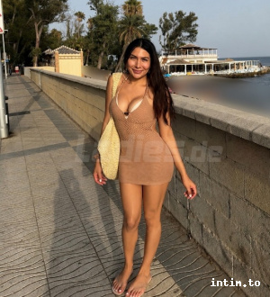 TS Caroline aus Berlin