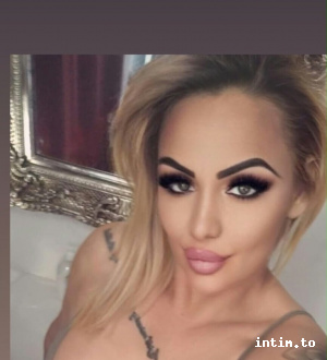 Nina aus Linz