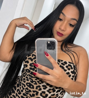 Kira aus Bielefeld