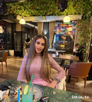Karina aus München