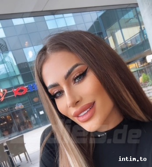Foto 5 von Karina