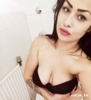 Elena aus Saarbrücken