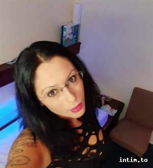 Nicole aus Kassel