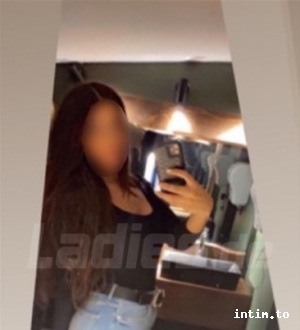 Foto 4 von Celine