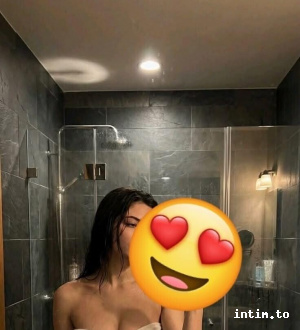 Miriam aus Innsbruck