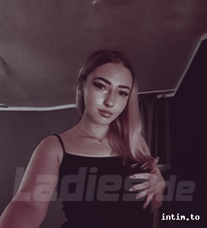 Delia aus Wiesbaden