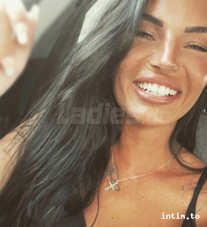 Juli aus Hamburg