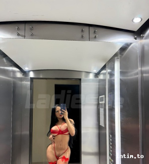 Foto 1 von Melania