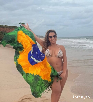 Foto 2 von Anitta
