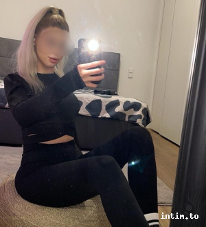 Karina aus Stuttgart