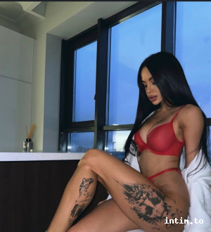 Karina aus Innsbruck