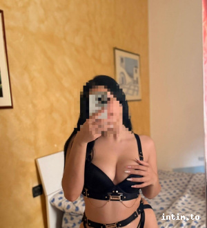 Rebecca aus Salzburg